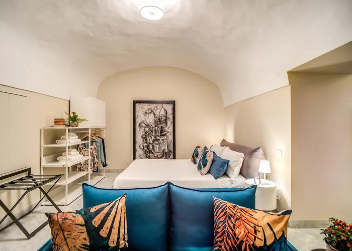 Pignatelli Loft Apartment Naples