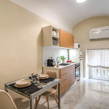 Pignatelli Loft Apartament *